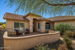 2394 E Bonita Canyon Dr, Green Valley, AZ 85614 - Photo 4