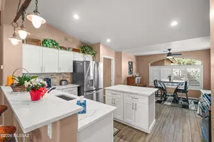 2394 E Bonita Canyon Dr, Green Valley, AZ 85614 - Photo 10