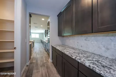 11846 N Silver Village Place, Oro Valley, AZ 85737 - Photo 10