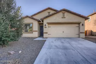 8253 W Razorbill Dr, Tucson, AZ 85757 - Photo 1