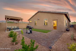 3354 W Sunlit Peak Dr, Tucson, AZ 85742 - Photo 16
