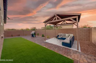 3354 W Sunlit Peak Dr, Tucson, AZ 85742 - Photo 2