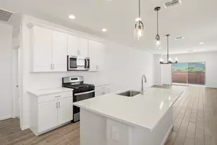 9771 N Solstice Ave, Marana, AZ 85743 - Photo 8