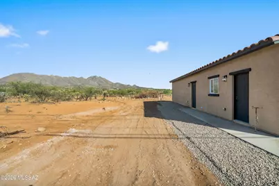 87 Vereda Patria, Rio Rico, AZ 85648 - Photo 16