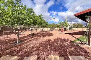 8679 N Ahwatukee Way, Tucson, AZ 85743 - Photo 14