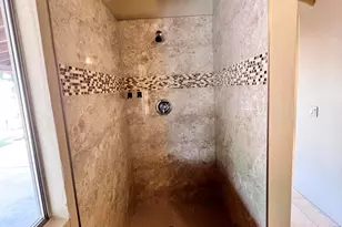 8679 N Ahwatukee Way, Tucson, AZ 85743 - Photo 12