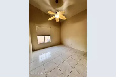 8679 N Ahwatukee Way, Tucson, AZ 85743 - Photo 18