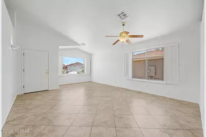2362 E Wide View Court, Oro Valley, AZ 85755 - Photo 10