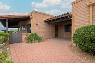 1013 W Desert Hills Dr, Green Valley, AZ 85622 - Photo 4