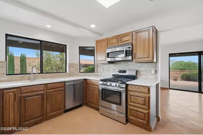 1013 W Desert Hills Drive, Green Valley, AZ 85622 - Photo 20