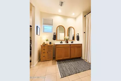 10698 W Hayward Drive, Marana, AZ 85653 - Photo 16