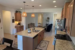 10698 W Hayward Dr, Marana, AZ 85653 - Photo 8