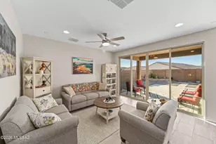 9821 E Miller Peak Trl, Tucson, AZ 85747 - Photo 4
