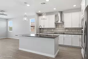 13852 E Silver Pne Trl, Vail, AZ 85641 - Photo 16