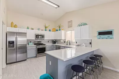 12972 N Three Buttes Place, Marana, AZ 85658 - Photo 18