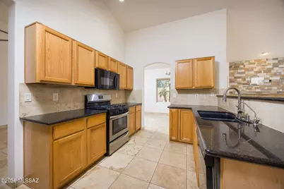 7635 W Summer Sky Drive, Tucson, AZ 85743 - Photo 6