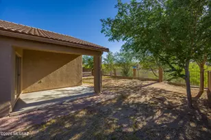 8182 S Camino SERPE, Tucson, AZ 85747 - Photo 32