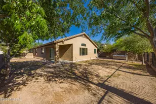 8182 S Camino SERPE, Tucson, AZ 85747 - Photo 34