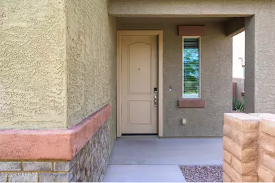 11926 W Charismatic Drive, Marana, AZ 85653 - Photo 2