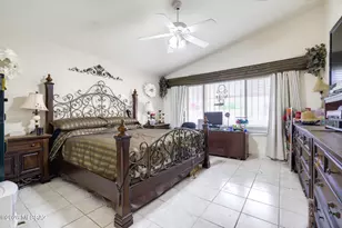 10238 E Watson Dr, Tucson, AZ 85730 - Photo 12