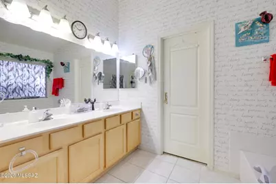 10238 E Watson Drive, Tucson, AZ 85730 - Photo 14