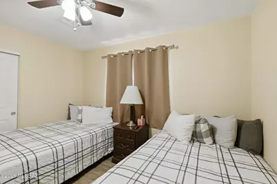 221 S Tucson Boulevard, Tucson, AZ 85716 - Photo 18