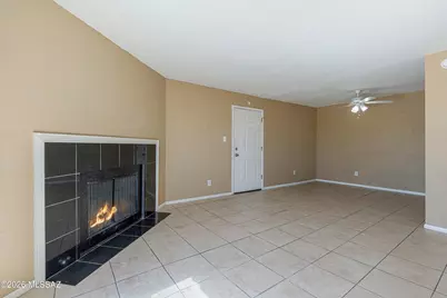 6335 N Barcelona Lane #723, Tucson, AZ 85704 - Photo 6