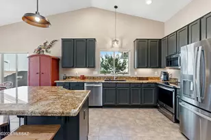 2283 E Desert Squirrel Ct, Green Valley, AZ 85614 - Photo 18