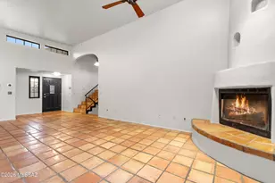 12831 N Meadview Way, Oro Valley, AZ 85755 - Photo 10