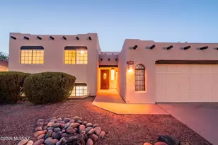 12831 N Meadview Way, Oro Valley, AZ 85755 - Photo 8