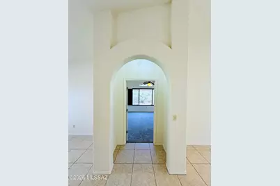 8980 E Marci Lynne Way, Tucson, AZ 85747 - Photo 16