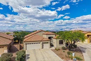 7554 W Higgins Feather Ct, Tucson, AZ 85743 - Photo 2