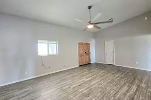670 W Via Javalina, Benson, AZ 85602 - Photo 4