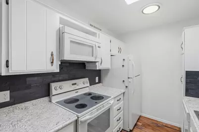 6625 E Golf Links Road #APT 13, Tucson, AZ 85730 - Photo 12