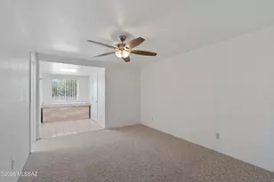 5212 N Whispering Hills Ln, Tucson, AZ 85704 - Photo 4