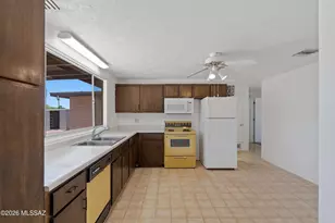 5212 N Whispering Hills Ln, Tucson, AZ 85704 - Photo 18