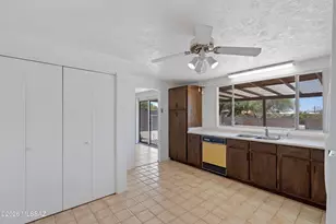 5212 N Whispering Hills Ln, Tucson, AZ 85704 - Photo 20