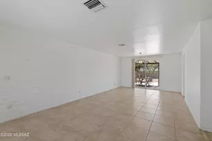 5212 N Whispering Hills Ln, Tucson, AZ 85704 - Photo 14