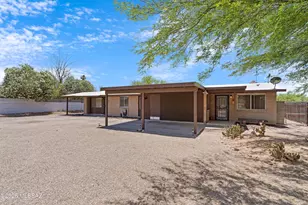 5212 N Whispering Hills Ln, Tucson, AZ 85704 - Photo 2