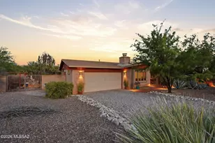 10280 E Rio Vista Pl, Tucson, AZ 85749 - Photo 2