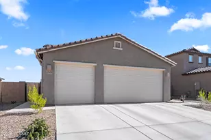 17579 S Ridgerunner Dr, Vail, AZ 85641 - Photo 2