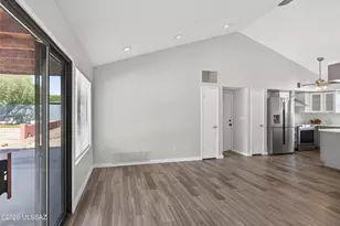2885 W Leawood Dr, Tucson, AZ 85745 - Photo 12