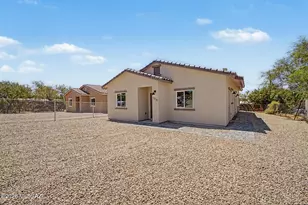 1310 E Suncrest Dr, Tucson, AZ 85756 - Photo 4