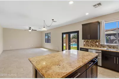 10532 S Carla Court, Vail, AZ 85641 - Photo 14