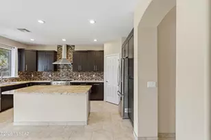 10532 S Carla Ct, Vail, AZ 85641 - Photo 8