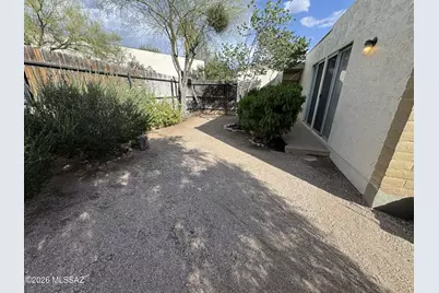 9711 E Sunburst Drive, Tucson, AZ 85748 - Photo 6