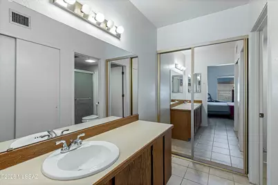 7904 E Colette Ci Circle E #11, Tucson, AZ 85710 - Photo 20
