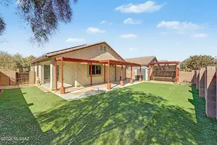 11499 W Magic Song St, Marana, AZ 85658 - Photo 2