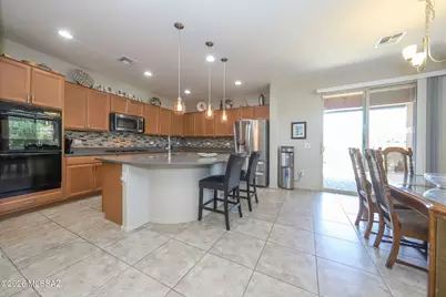 9481 S Horned Lizard Circle, Tucson, AZ 85747 - Photo 6