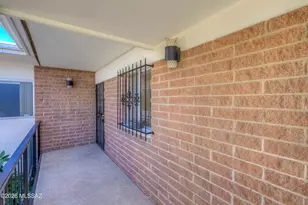 3940 E Timrod St, Tucson, AZ 85711 - Photo 6